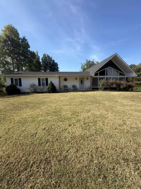 5816 Fairview Rd, Paragould, AR 72450