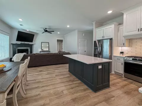 Kitchen - 166 Roman Heights Ave, Alexander, AR 72002 photo 2 of 10