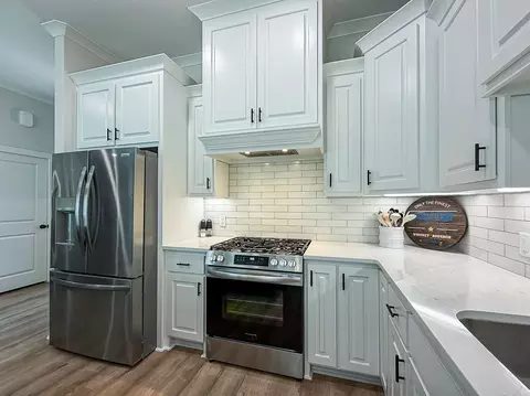 Kitchen - 166 Roman Heights Ave, Alexander, AR 72002 photo 7 of 10