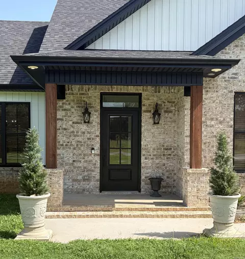 1005 Saddle Brook Cir, Austin, AR 72007 photo 2