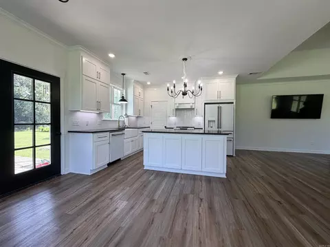 1005 Saddle Brook Cir, Austin, AR 72007 photo 7