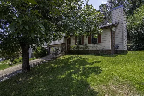 12111 Teton Forest Dr, Little Rock, AR 72212
