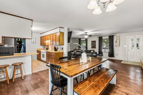 Dining - 10 Ruth Dr, Conway, AR 72032 photo 1 of 2