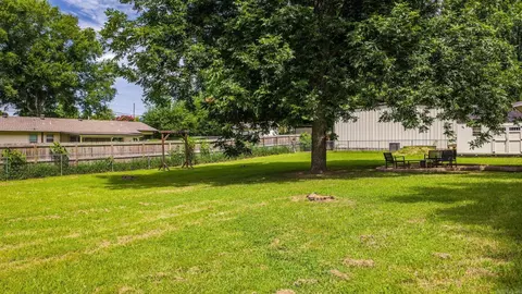 Exterior - 10 Ruth Dr, Conway, AR 72032 photo 8 of 15