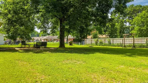 Exterior - 10 Ruth Dr, Conway, AR 72032 photo 9 of 15