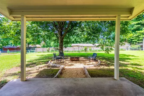 Exterior - 10 Ruth Dr, Conway, AR 72032 photo 5 of 15