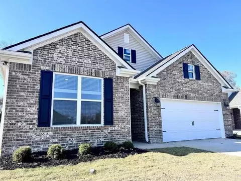 702 Edgemont Cir, Jonesboro, AR 72405