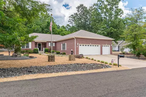 5 Promesa Pl, Hot Springs Village, AR 71909