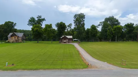 Exterior - 130 Upper Yorktown, Locust Grove, AR 72550 photo 4 of 9