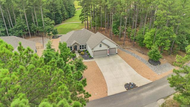 32 Alteza Dr, Hot Springs Village, AR 71909