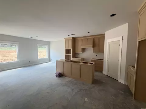 Living - 1136 Duke Dr, Bauxite, AR 72011 photo 1 of 4