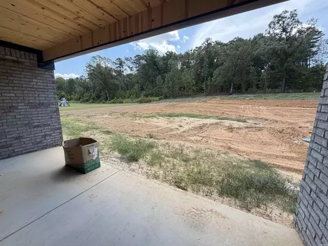 Exterior - 1136 Duke Dr, Bauxite, AR 72011 photo 2 of 3