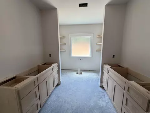 Bath - 1136 Duke Dr, Bauxite, AR 72011 photo 2 of 2