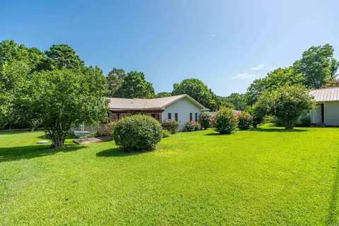 Exterior - 323 Apollo St, Malvern, AR 72104 photo 5 of 11