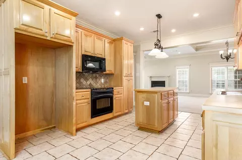 1565 Declaration Cv, Conway, AR 72034 photo 6