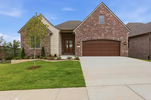 45 Mountain Brook Rd, Little Rock, AR 72223