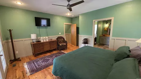 Bedroom - 189 Watersedge Ln, Edgemont, AR 72044 photo 2 of 5
