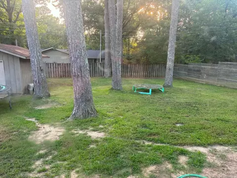 Exterior - 505 Blake Dr, Mena, AR 71953 photo 2 of 3