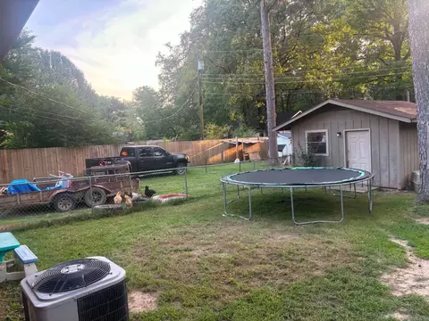Exterior - 505 Blake Dr, Mena, AR 71953 photo 3 of 4