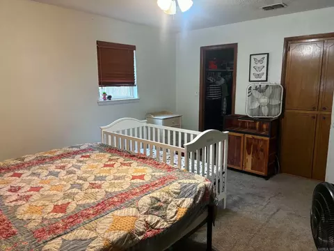 Bedroom - 505 Blake Dr, Mena, AR 71953 photo 2 of 2