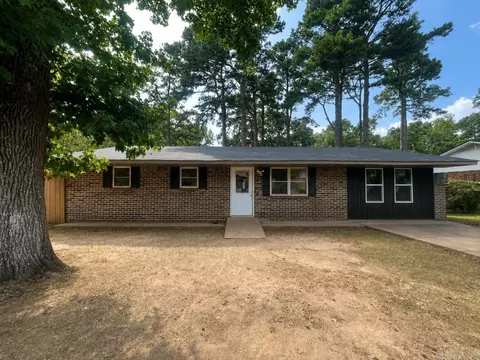 505 Blake Dr, Mena, AR 71953