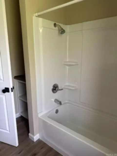 Bath - 332 E Busbee St, Camden, AR 71701 photo 3 of 3