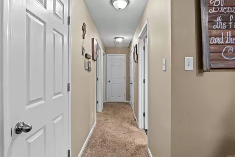 Entry Way - 175 Charlie Loop Rd, Lonoke, AR 72086 photo 1 of 1