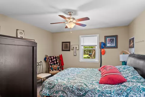 Bedroom - 175 Charlie Loop Rd, Lonoke, AR 72086 photo 4 of 4