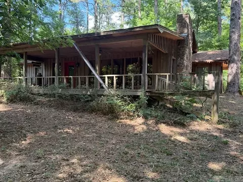 Exterior - 5107 Middle Warren Rd, Pine Bluff, AR 71603 photo 3 of 14