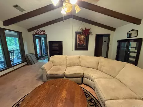 Living - 5107 Middle Warren Rd, Pine Bluff, AR 71603 photo 3 of 3