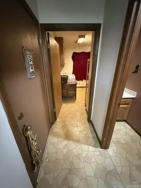 Entry Way - 5107 Middle Warren Rd, Pine Bluff, AR 71603 photo 1 of 2