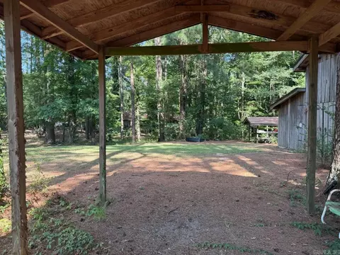 Exterior - 5107 Middle Warren Rd, Pine Bluff, AR 71603 photo 13 of 14