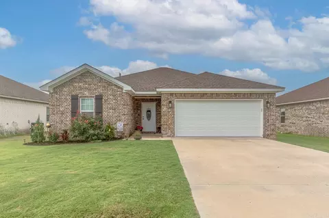 113 Redwood Dr, Bono, AR 72416