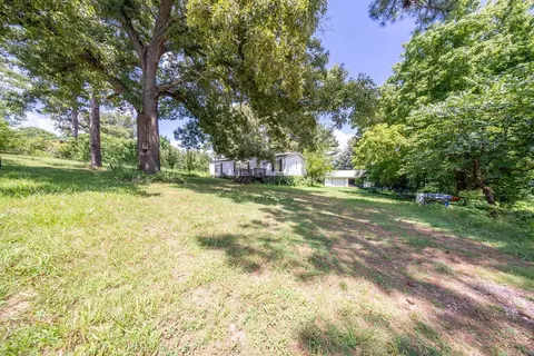 Exterior - 155 N 12th St, Mammoth Spring, AR 72554 photo 9 of 10