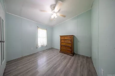 Bedroom - 155 N 12th St, Mammoth Spring, AR 72554 photo 1 of 2