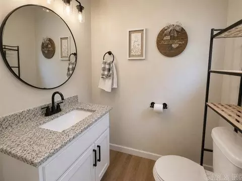 Bath - 212 Devine, Tuckerman, AR 72473 photo 2 of 2