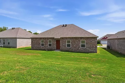 Exterior - 1210 Mae Ln, Conway, AR 72032 photo 5 of 7