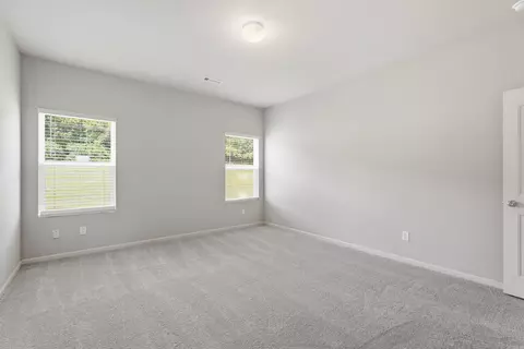 Bedroom - 1210 Mae Ln, Conway, AR 72032 photo 4 of 10