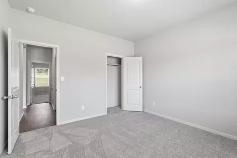 Bedroom - 1210 Mae Ln, Conway, AR 72032 photo 7 of 10