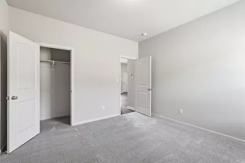Bedroom - 1210 Mae Ln, Conway, AR 72032 photo 5 of 10