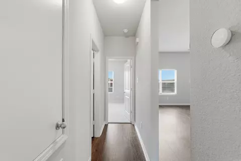 Entry Way - 1210 Mae Ln, Conway, AR 72032 photo 3 of 4