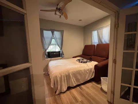 Bedroom - 404 Cook Rd, Mountain View, AR 72560 photo 5 of 5