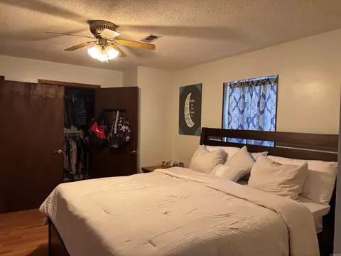 Bedroom - 404 Cook Rd, Mountain View, AR 72560 photo 4 of 5