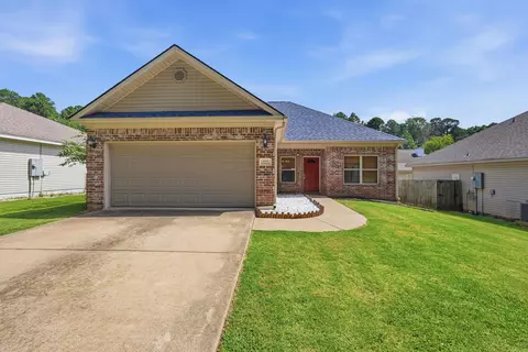 479 Wisteria Dr, Bauxite, AR 72011