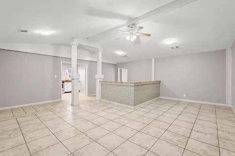 Living - 6 Crooked Creek Rd, Conway, AR 72032 photo 2 of 2