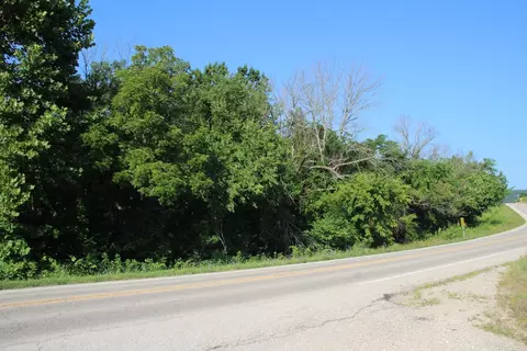 001-08456 001 Hwy 62 W, Yellville, AR 72687