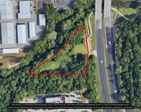 000 N College, Fayetteville, AR 72703