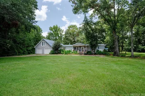 105 Collins Ln, Pangburn, AR 72121