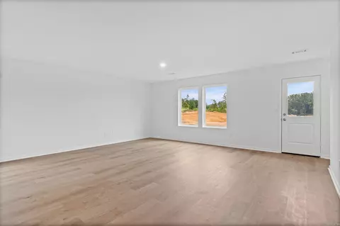 Living - 205 Flat Wood Ave, Benton, AR 72015 photo 4 of 5