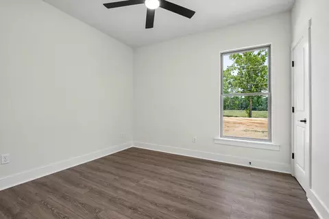 Bedroom - 3509 Hwy 229, Haskell, AR 72015 photo 7 of 12